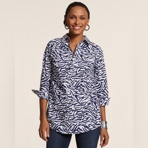 Chicos Blue Zebra Safari Shirt Women Small 3/4 Sleeve Button Front Wrinkle Free